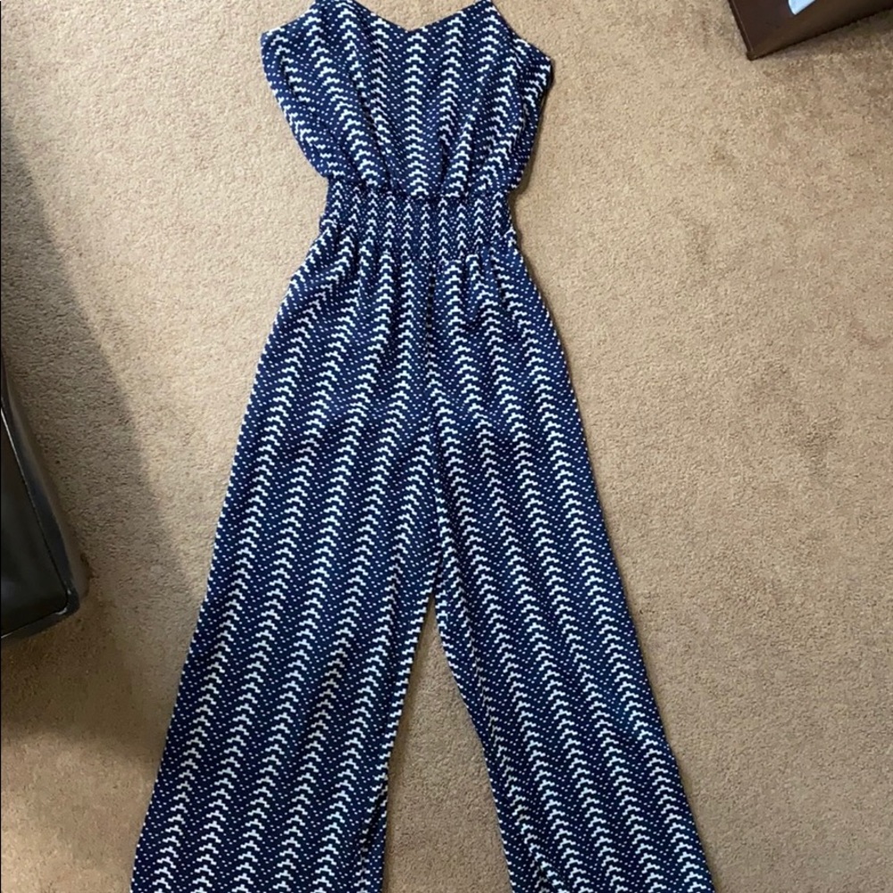Jumpsuit - Picture 4 of 6